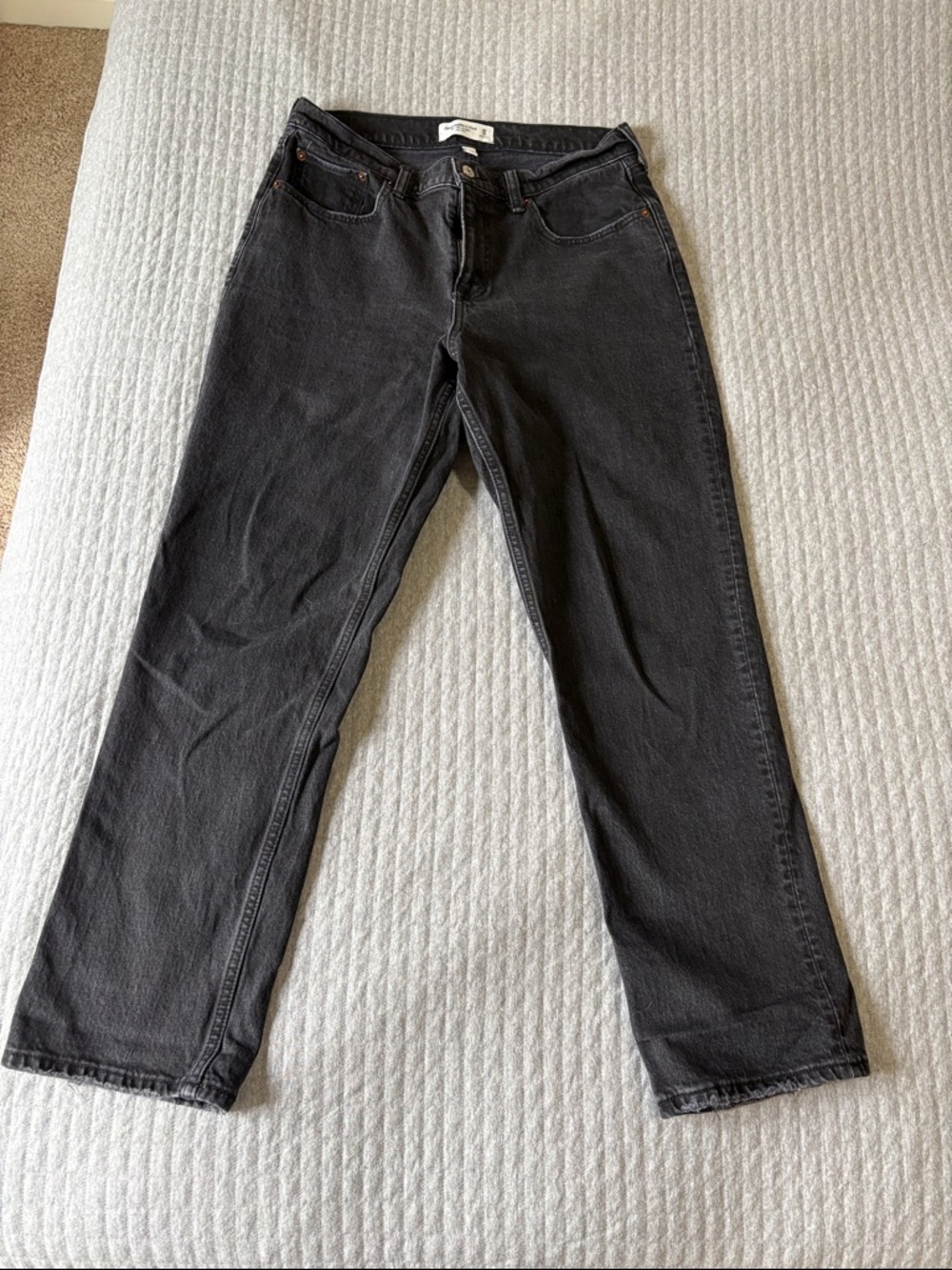 Abercrombie & Fitch Black '90s Straight Mid Rise Jeans